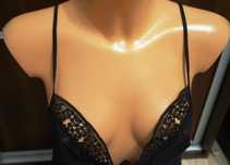 Sexowna i kusząca nocna koszulka Moraj z tiulem i koronką czarną L/XL