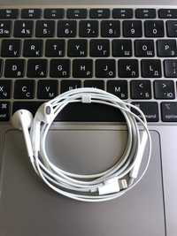 Наушники Apple EarPods with Lightning Connector (MMTN2ZM/A)