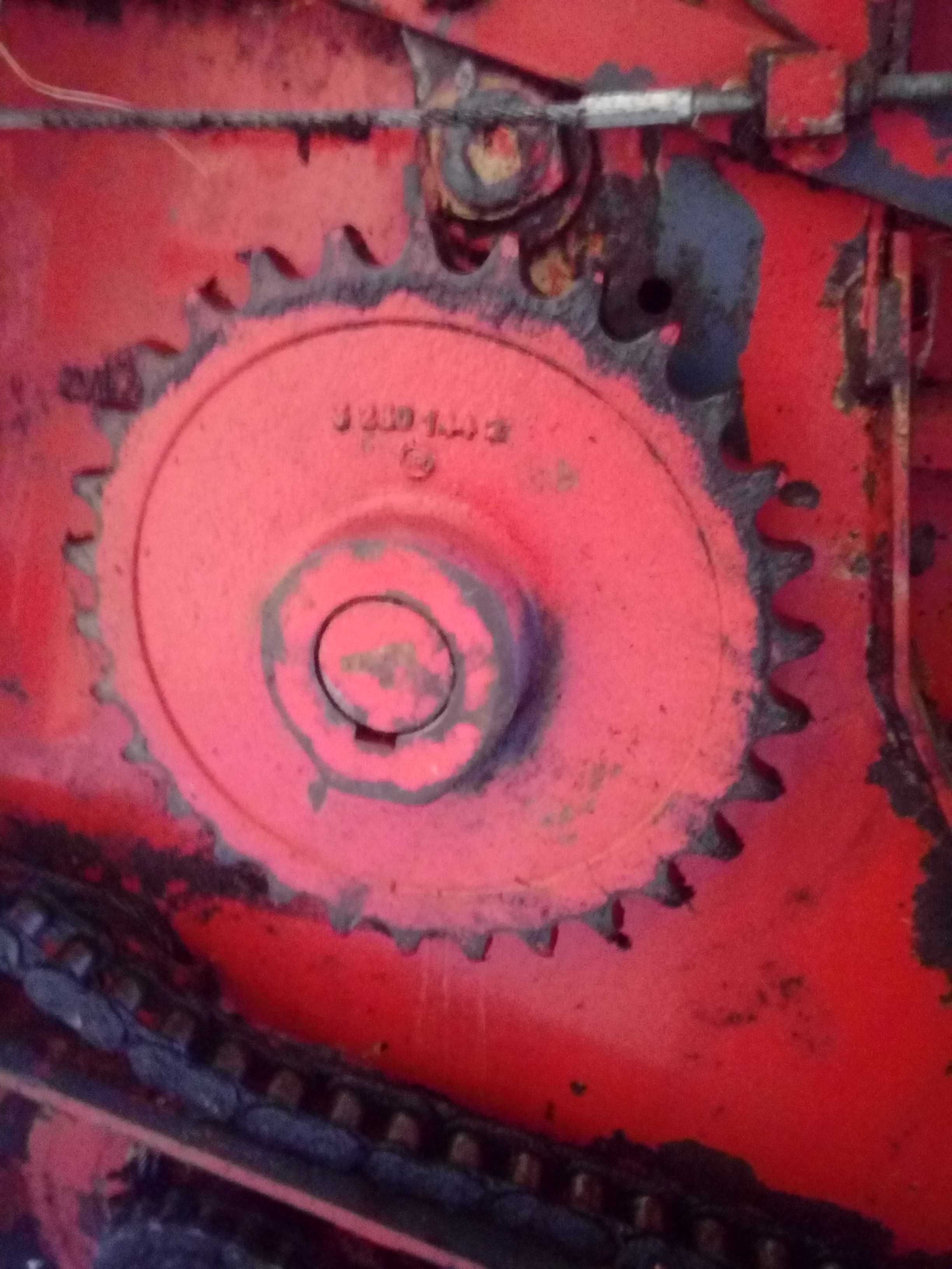 prasa krone 125,130,120 kr czesci lozysko podbieraka,tryb,zebatka