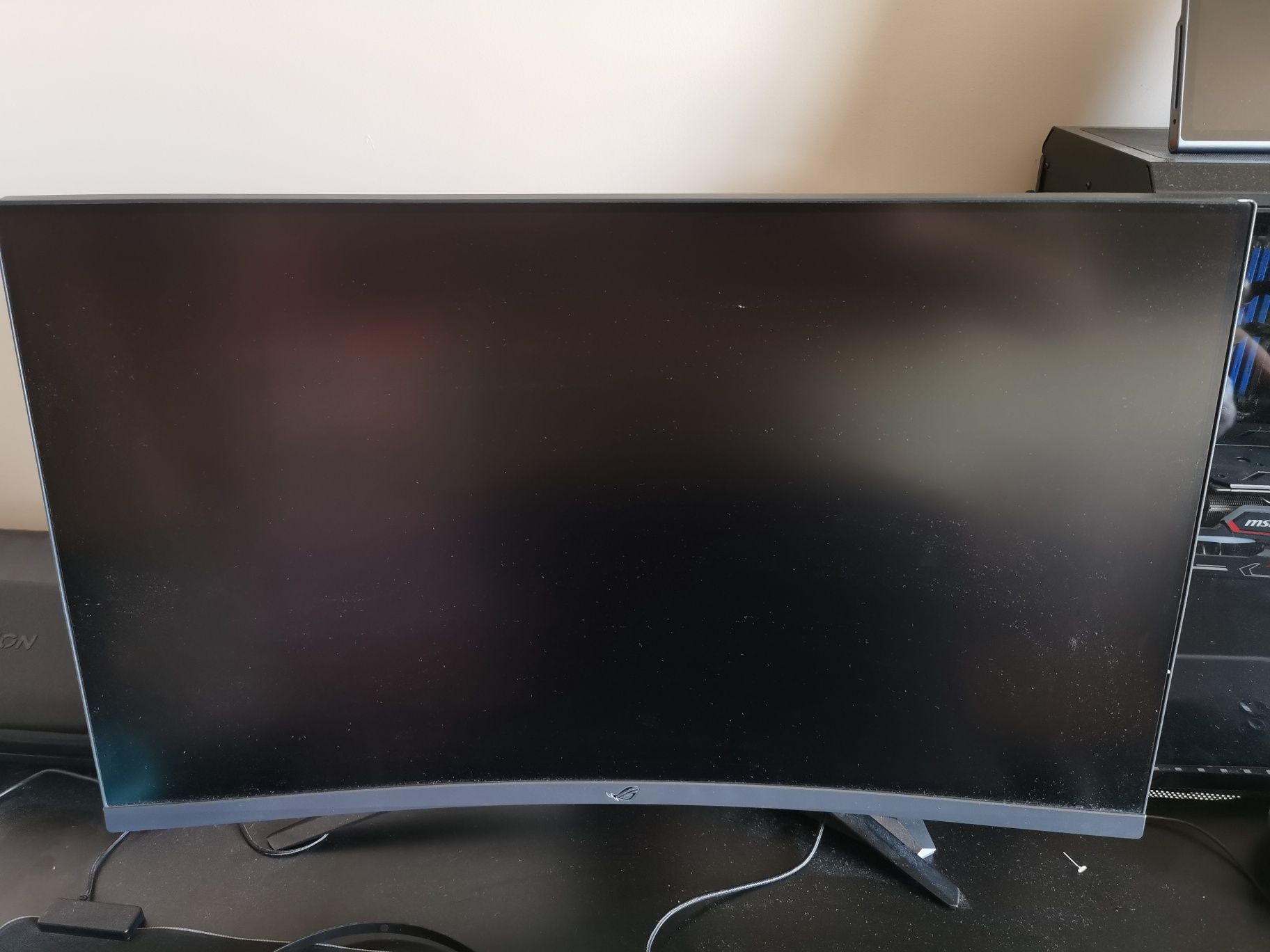 Monitor Asus rog strix Xg32 vq