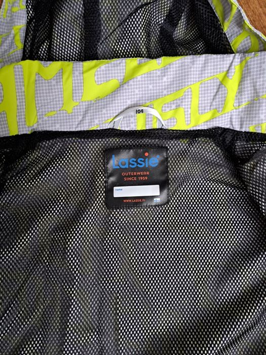 Куртка Lassie 104р.