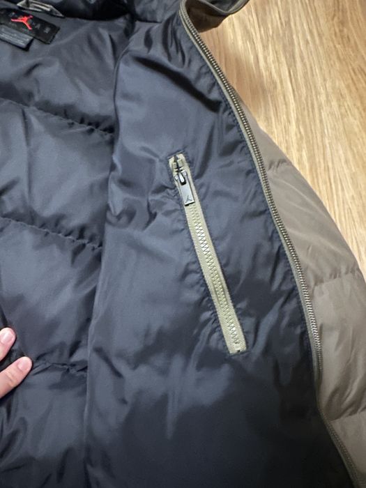 Куртка jordan M нова