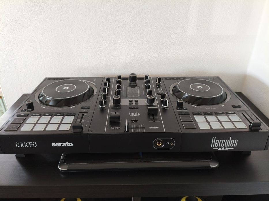 Dj Controller Hercules Impulse 500 + Auscultadores Pioneer HDJ-CUE 1