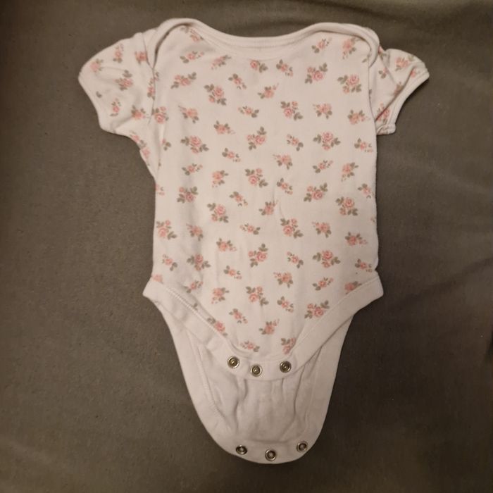 Body na krótki rękaw