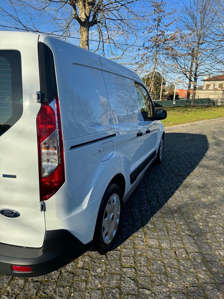 Ford transit connect 100 cv ano 2018