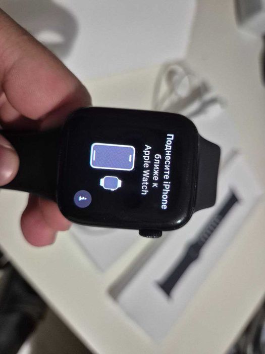 Apple Watch SE 2 GPS 44mm – pełny zestaw, działa idealnie