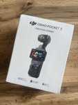 DJI Pocket 3 creator combo