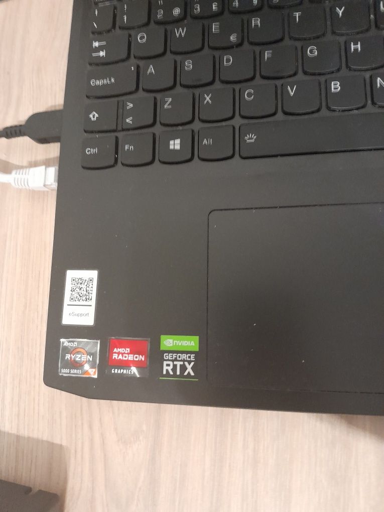 Portátil gaymer lenovo