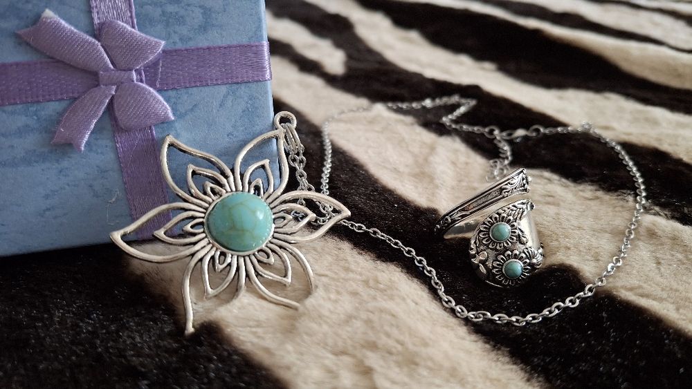 Conjunto de Joias Colar e Anel Ajustável