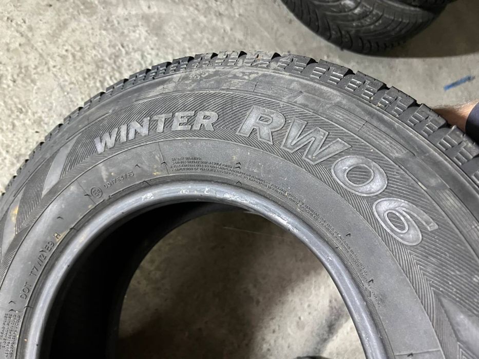 Автошини зимові HANKOOK 195/14C (2шт)Колеса,Гума,Скати, Шини)