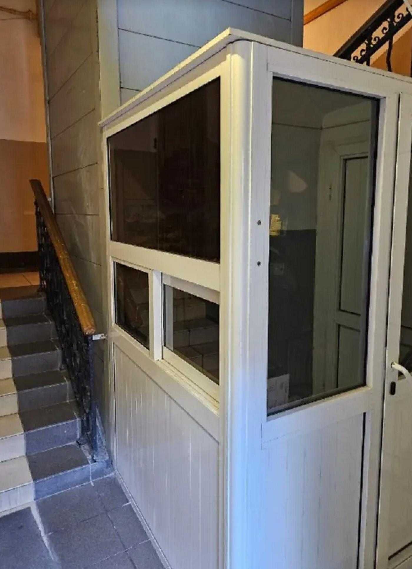 2-кім. квартира в урядовому кварталі, вул. Банкова, 1/10, 72 м² Липки