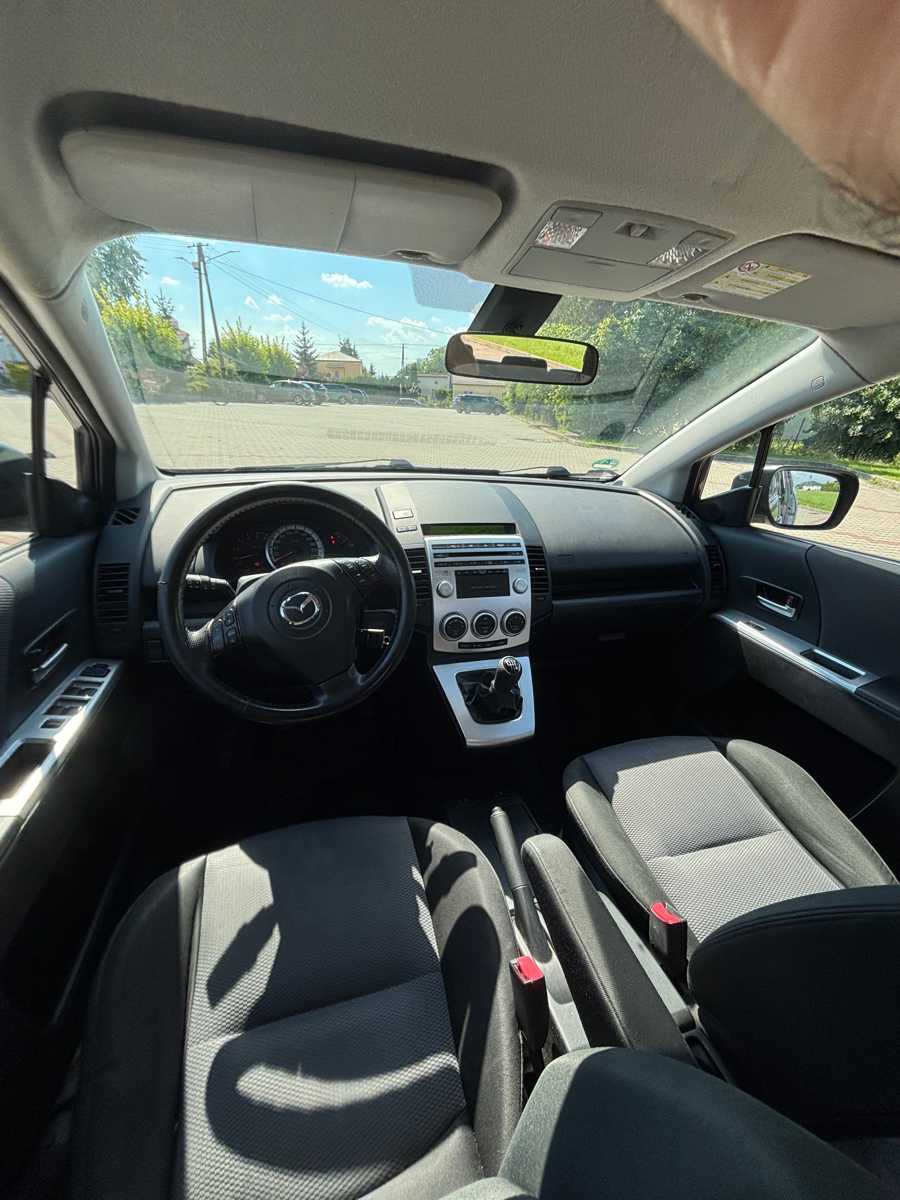 Mazda 5 sprawna klima, alu, 7 miejsc, świeży przegląd techniczny.