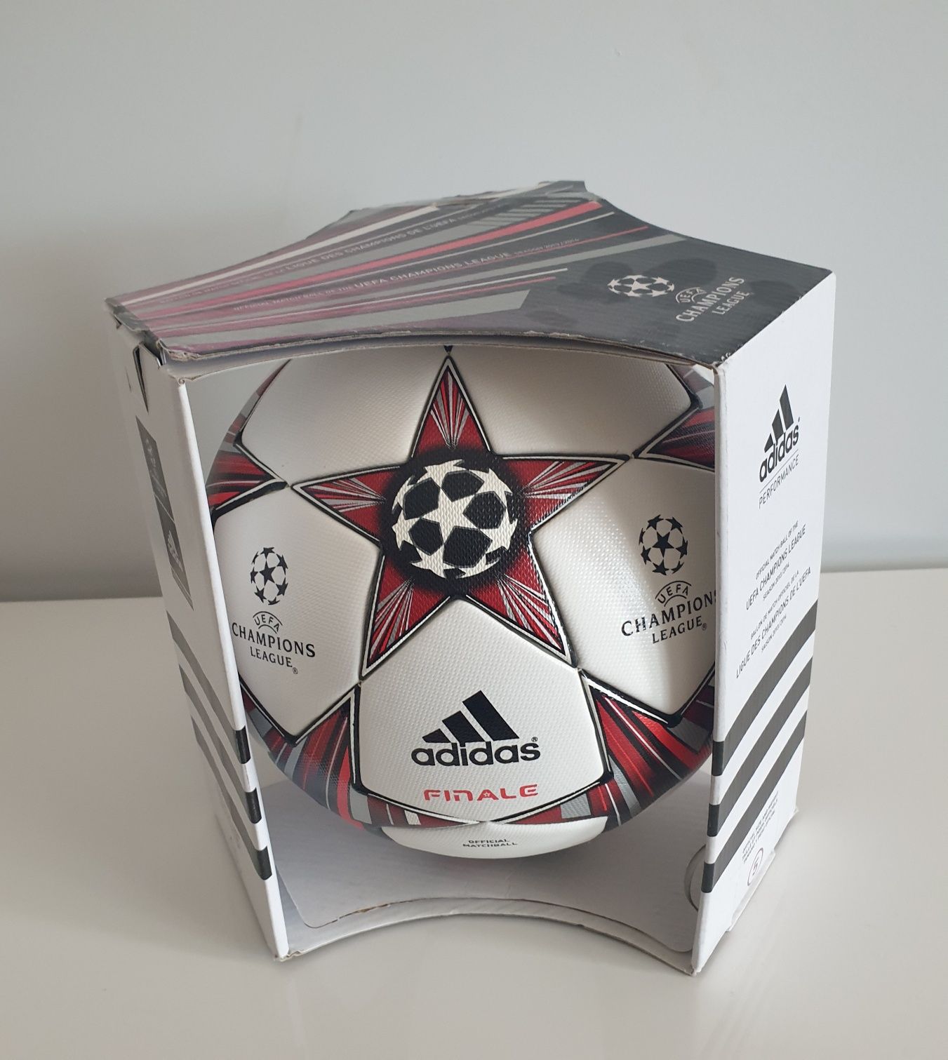 Piłka meczowa liga mistrzów finale 13 2014 Champions League ucl ball