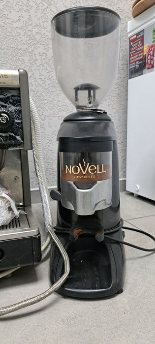 Кавомашина однопостова LaBella