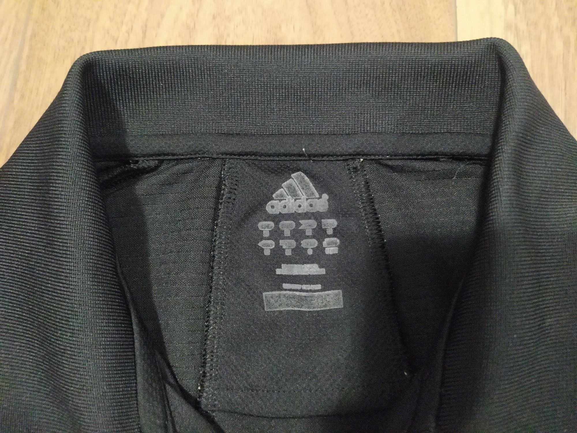 T-Shirt sportowy Adidas polo czarny