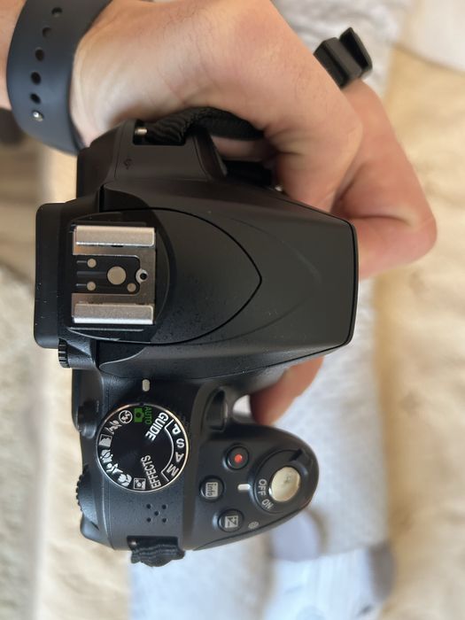 Продам фотоапарат Nikon D3300 18-140mm 1:3.5-5.6G VR.Canon Kodak.