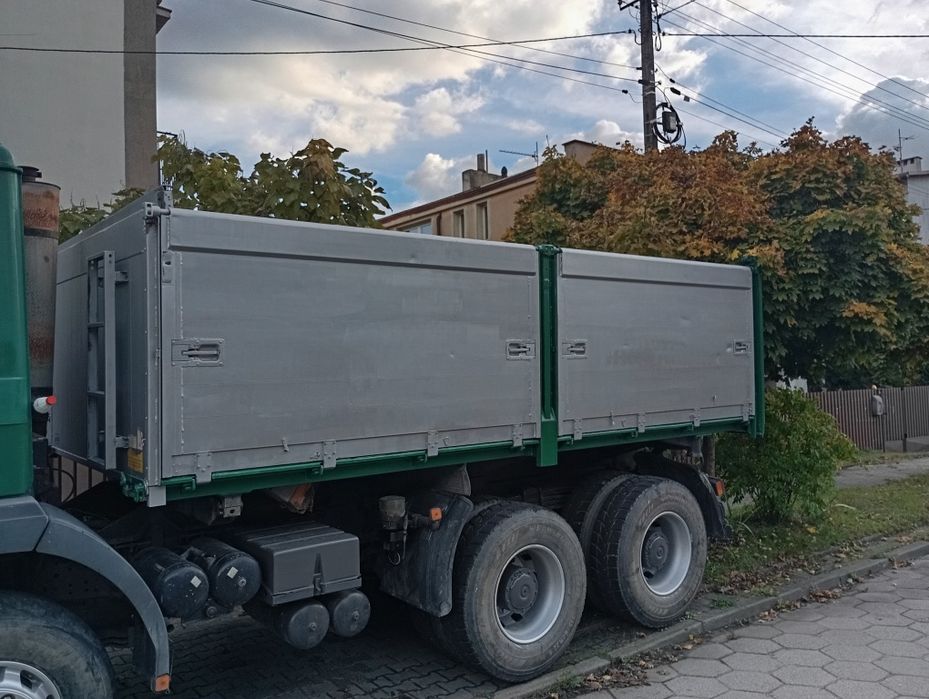 Samochód ciężarowy Man Wywrotka Stan bardzo doby