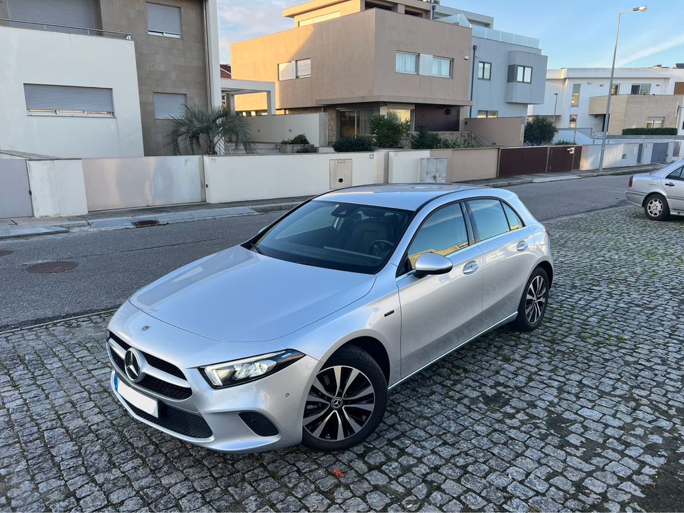 Mercedes A250 E Automatico hybrid 218cv baterias C/ garantia 6anos