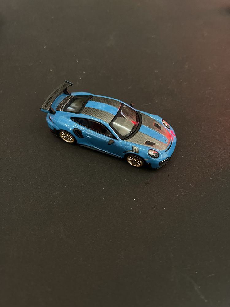 Mini gt Porsche 911 Gt2 Rs