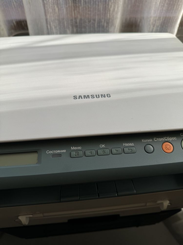 Принтер/ксерокс Samsung scx-4220