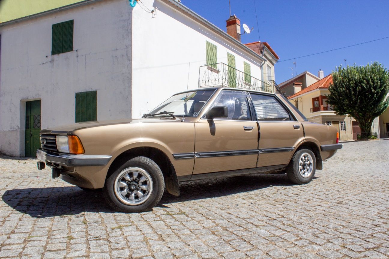 Ford Taunus clássico