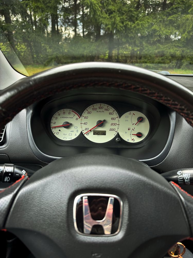 Honda Civic VII 1.4 90KM