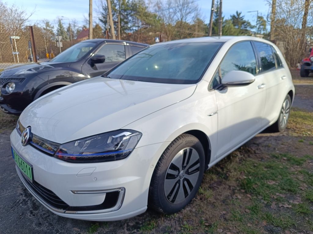 E-Golf 2016r 104tys km elektryczny