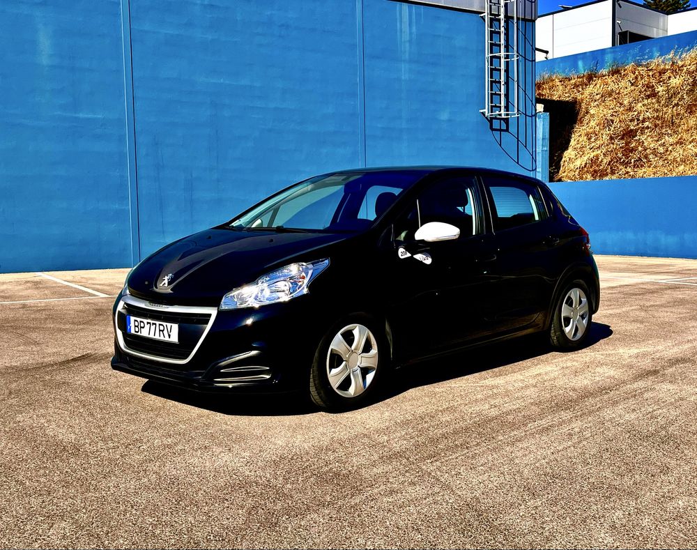 PEUGEOT 208 1.2 PURETECH LIKE 2019 - 9.490€