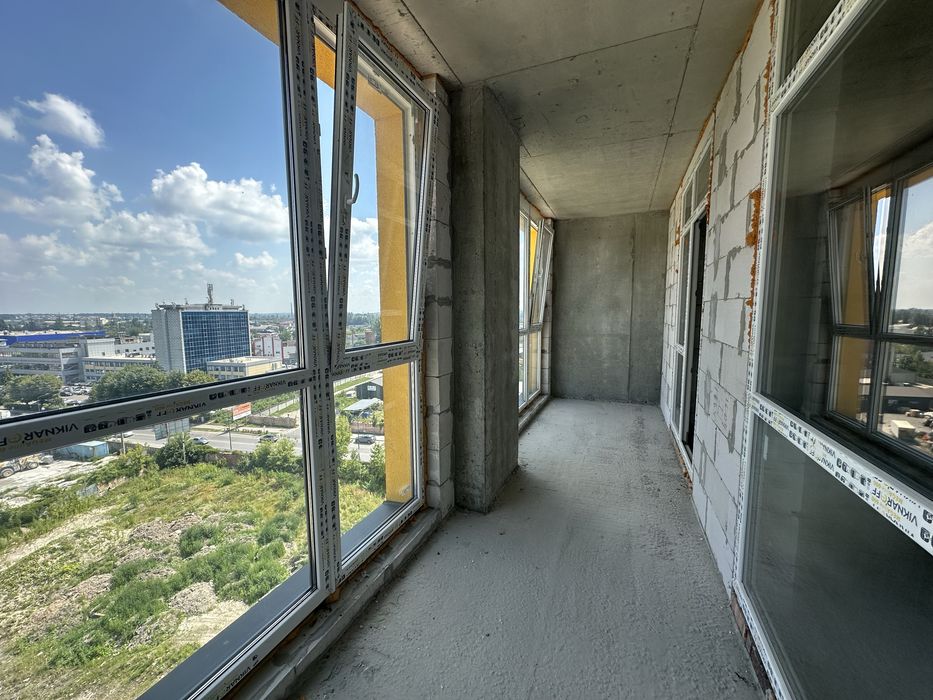 Продаж просторої 2 кім.квартири у зданому будинку /ЖК Вежа