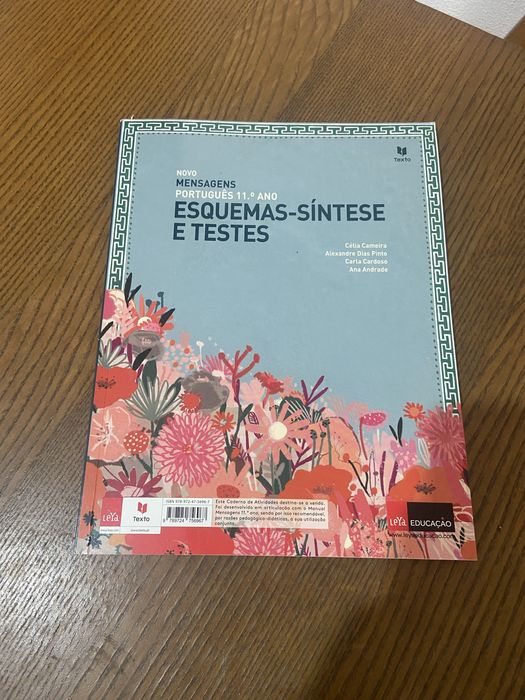 Manuais e Caderno de Atividades Português 11 ano