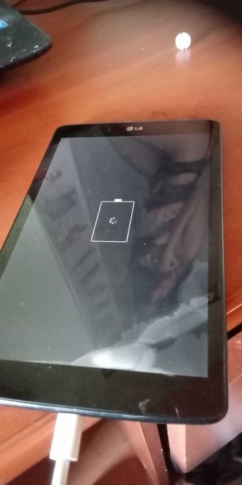 Tablet G pat 8.0 4G uszkodony