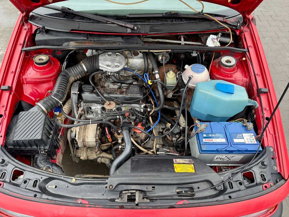 Volkswagen Passat 1989 рік! 1.6 бенз/механіка Документи порядок! Київ!