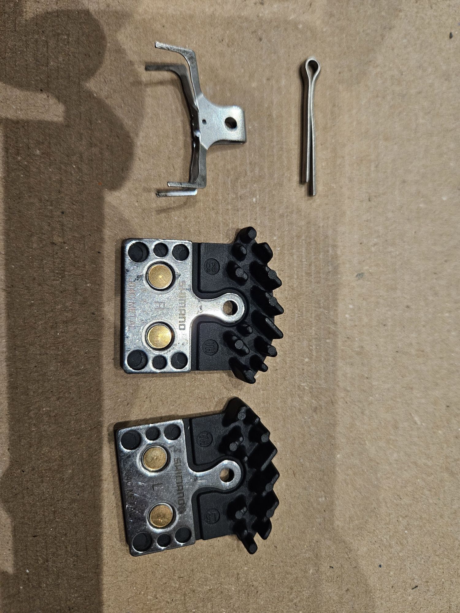 Klocki hamulcowe shimano z radiatorem