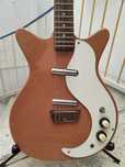 Danelectro gitara