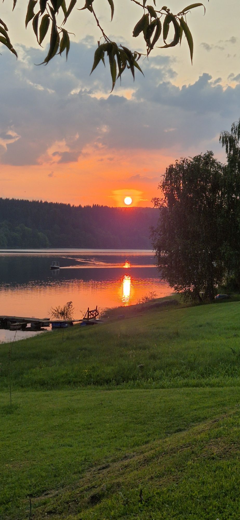 Noclegi - Zawóz nad Jeziorem Solińskim.