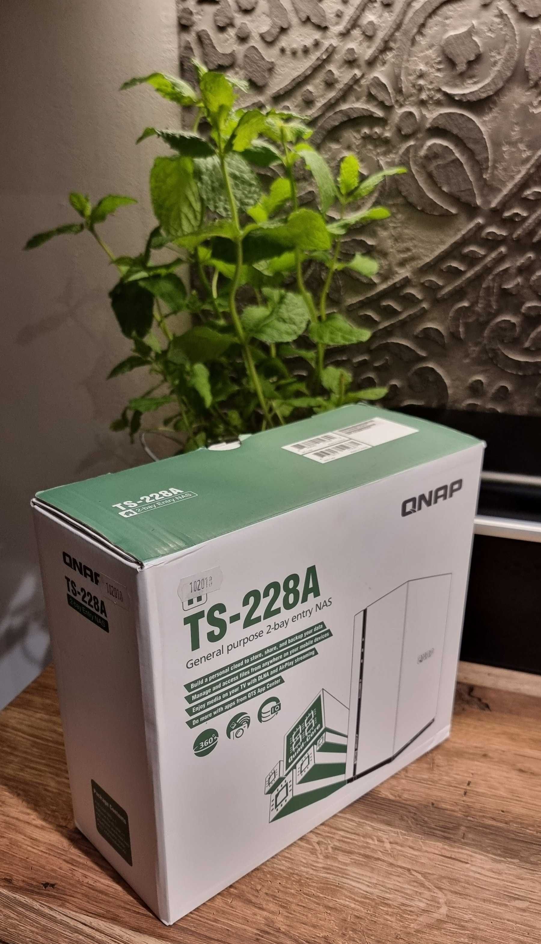 QNAP TS-228A, 4TB HDD, 4 rdzenie, 1Gb DDR4, 2 zatoki.