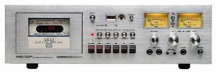 Продам кассетную деку Akai GXC 740D