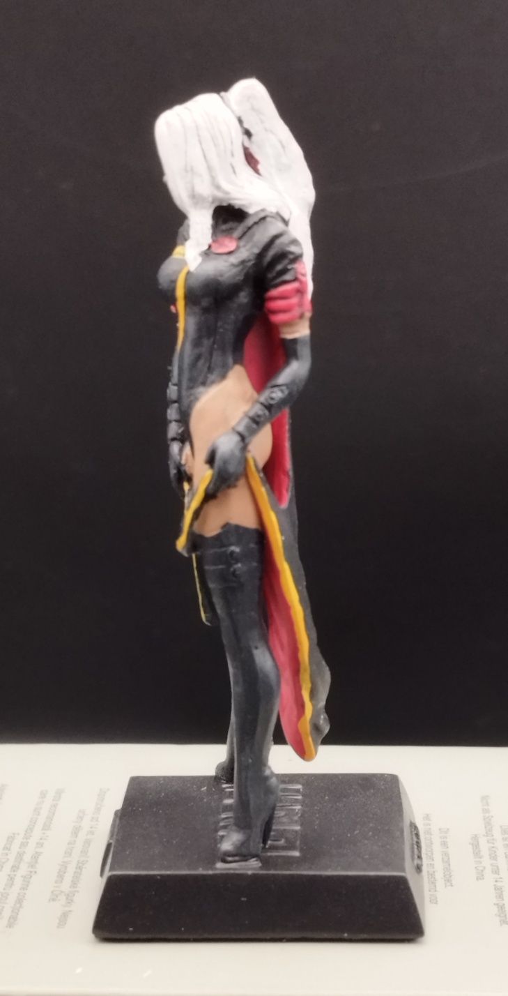 Figurka Marvel Storm klasyczna ok 8 cm figurka w oryginalnym opakowa