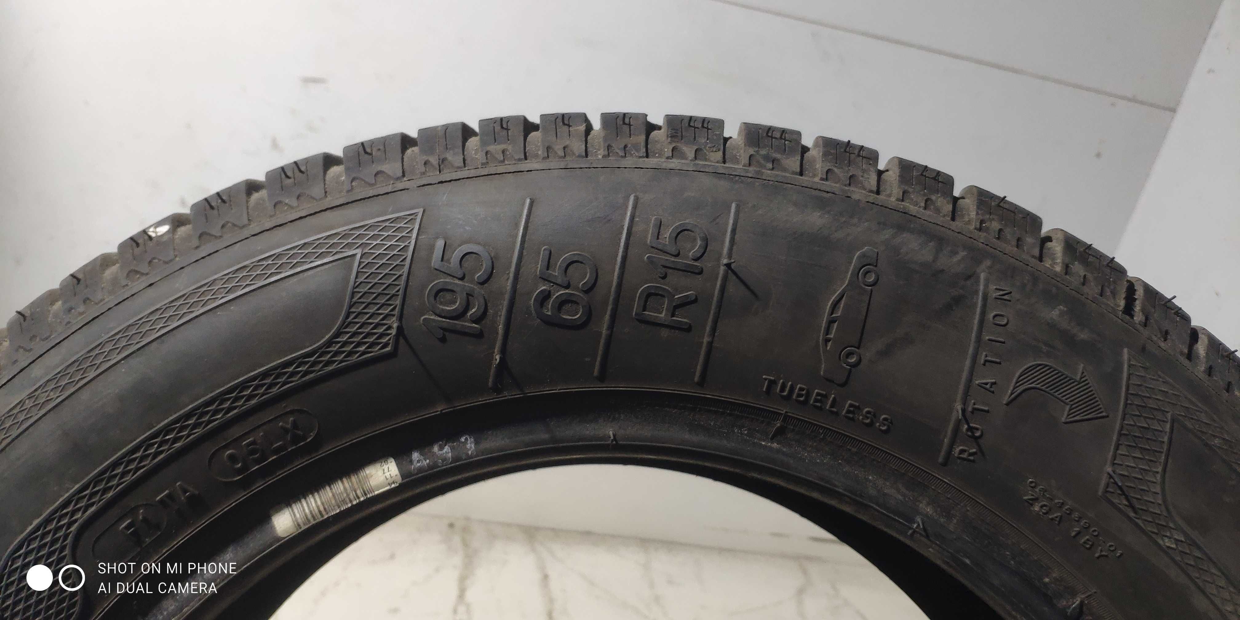 Opona 195/65R15 KLEBER KRISALP HP2 zimowa 1szt cała zdrowa zapas
