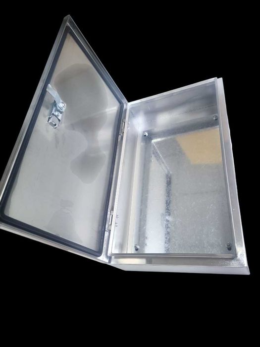 Нержавіючий ящик 800х600х250мм ІР68 з монтажною панеллю