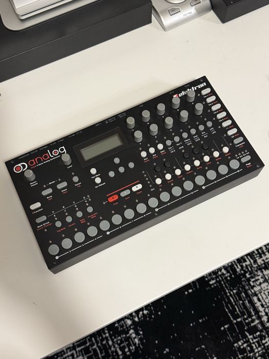Elektron Analog Four