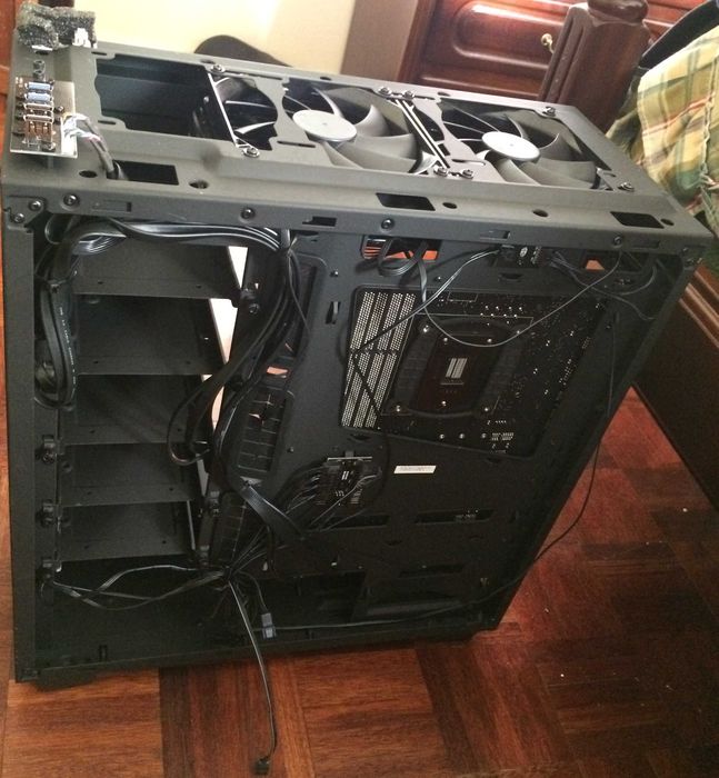 PC Gaming i7‑4790K 4,5 32GB Ram WaterCooler 2X GTX 970 - Duas Gráficas