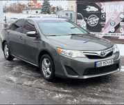 Toyota camry  2,5 л автомат!