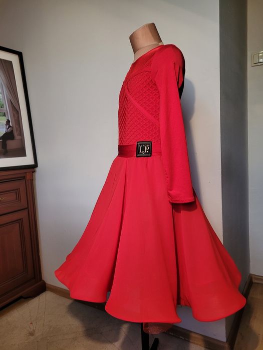 Sukienka do tańca towarzyskiego