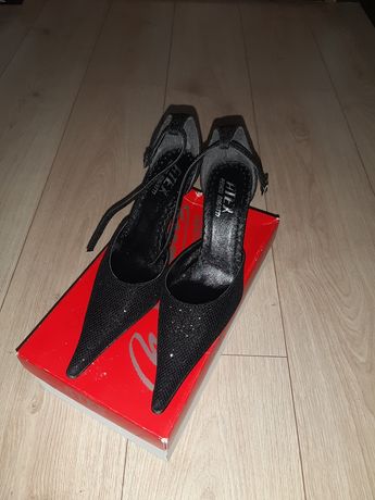 Nowe czarne świecące buty damskie w rozmiarze 37