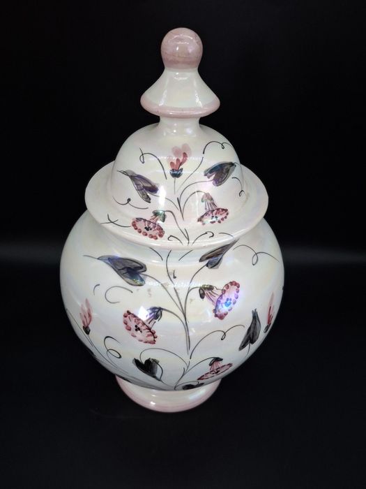 Wazon z pokrywą NR12