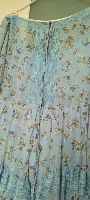 Asos błękitna długa sukienka w kwiatki