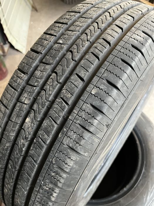 Opony całoroczne, wielosezonowe 215/65r17 Crossmax 2022r
