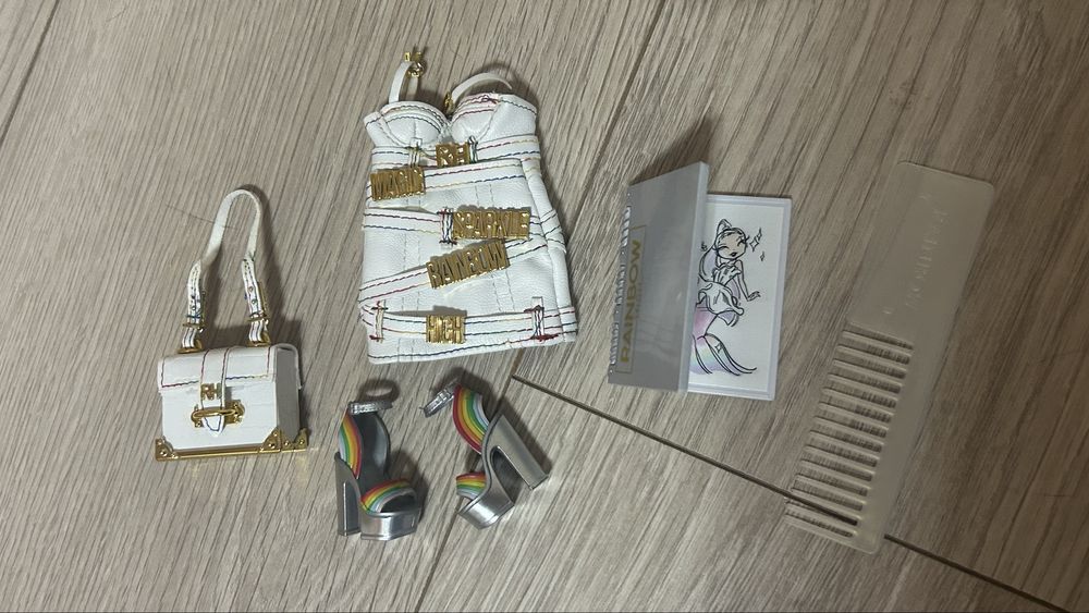 Лялька Rainbow High