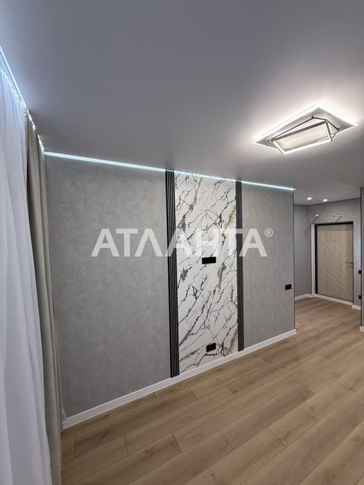 Новая 1-комнатная квартира 35м2 в новострое на Таирова